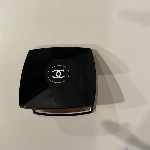 NIB CHANEL Black Compact Dual Mirror Blk Drawstring Logo Pouch Dustbag 4 ITEMS - Picture 13 of 16